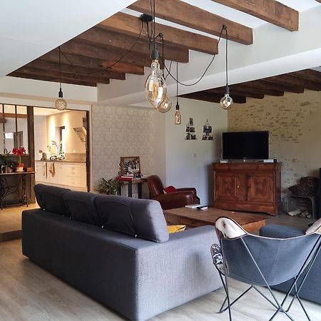 L 'Aupinouse Chambre Double Pivoine Avec Salle D'Eau Privative La Suze-sur-Sarthe Buitenkant foto
